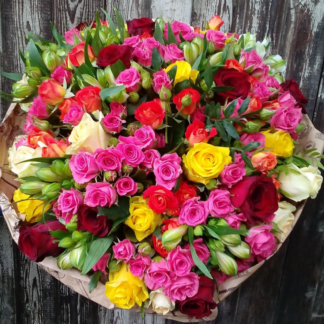 Palette for lovers | Flower Delivery Astrakhan